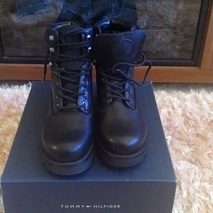 Women's boots